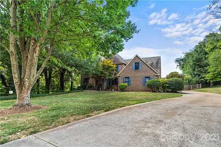 147 Old Squaw Trl Mooresville, NC 28117