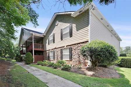204 Brighton Point Atlanta, GA 30328