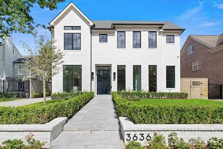 3636 Piping Rock Ln Houston, TX 77027