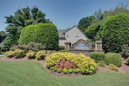 4715 Silver Stream Dr Cumming, GA 30040