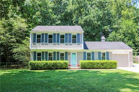505 Barnesdale Dr Marietta, GA 30068