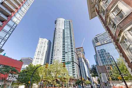1189 Melville Street #801 Vancouver, BC V6E 4T8