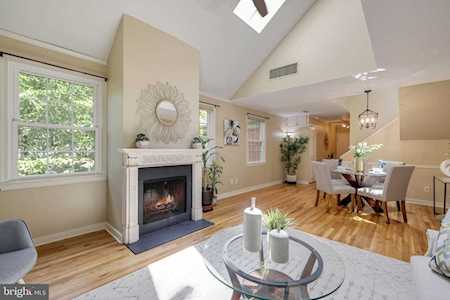 2214 Washington Ave #W-202 Silver Spring, MD 20910
