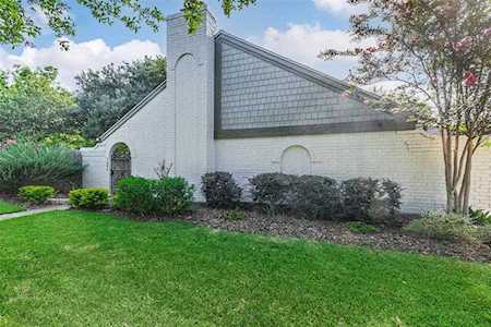 2803 Fontana Dr Houston, TX 77043