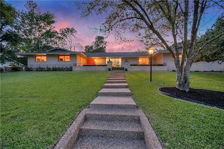 7104 Mesa DR Austin, TX 78731