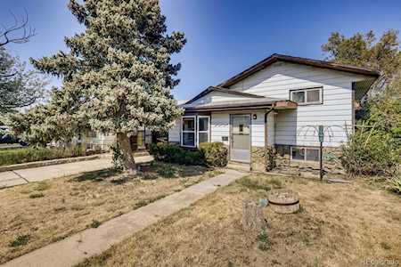 6720 Bellaire St Commerce City, CO 80022