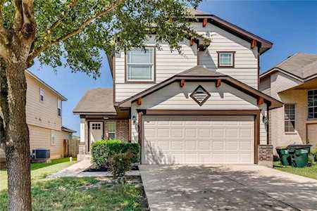 117 Caddis CV Kyle, TX 78640