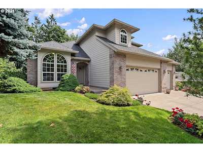 43 SE 46th Dr Gresham, OR 97080
