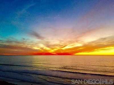 10504 Corte Jardin Del Mar San Diego, CA 92130