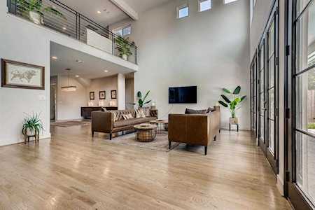 3325 Rochdale St Houston, TX 77025