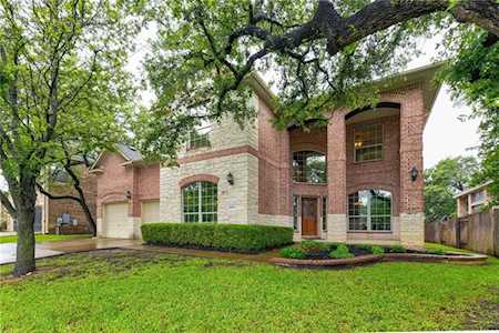10004 Royal New Kent DR Austin, TX 78717