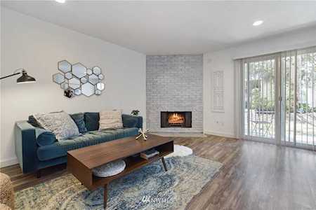 12515 NE 145th Place #D127 Kirkland, WA 98034