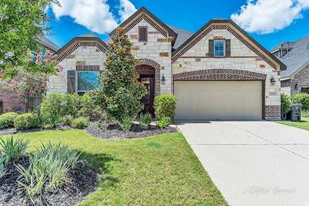 27335 Symphony Creek Ln Fulshear, TX 77441