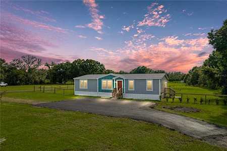 6417 Fletcher Rd Plant City, FL 33565