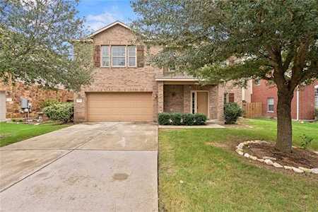 116 Emory Fields DR Hutto, TX 78634