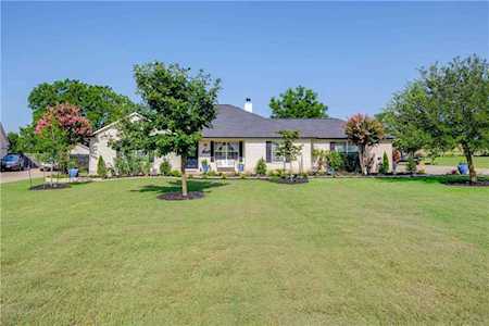 312 Apache PASS Hutto, TX 78634