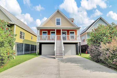1030 Hunley Waters Circle North Charleston, SC 29405
