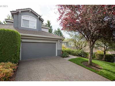 9629 NW Silver Ridge Loop Portland, OR 97229