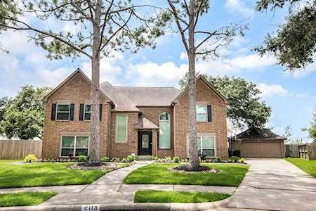 2113 Firestone Dr League City, TX 77573