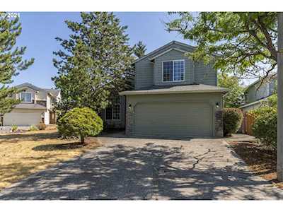 2307 SE 186th Ave Vancouver, WA 98683