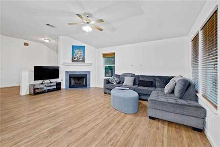 803 Escondido DR Leander, TX 78641