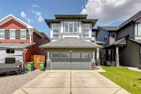 152 Paint Horse Dr Cochrane, AB T4C 0X1