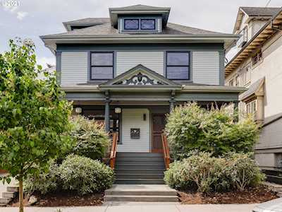 2052 NW Kearney St Portland, OR 97209