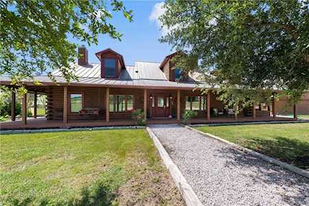 1100 County Road 124 Georgetown, TX 78626