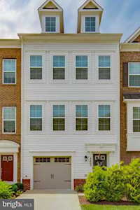 4603 Forest Pines Dr Upper Marlboro, MD 20772
