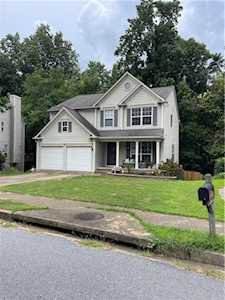 488 Bottesford Dr NW Kennesaw, GA 30144