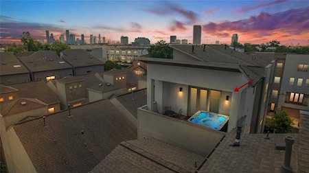 4406 Eli St Houston, TX 77007