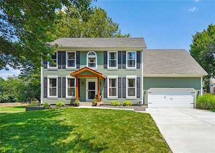 11317 Acuff Ln Lenexa, KS 66215