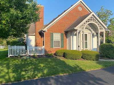 2167 Victoria Park Drive Columbus, OH 43235
