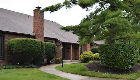 2126 Mackenzie Drive Columbus, OH 43220