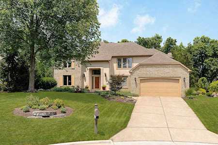8738 Saint Albans Place Dublin, OH 43017
