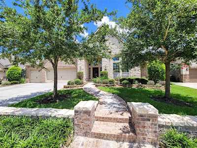 19414 Shady Loch Ln Cypress, TX 77433