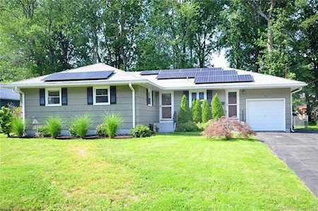 32 Parsons Drive West Hartford, CT 06117