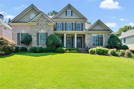 2182 Waldrop Rd Marietta, GA 30066