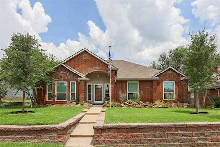 3808 Silver Maple Drive Carrollton, TX 75007