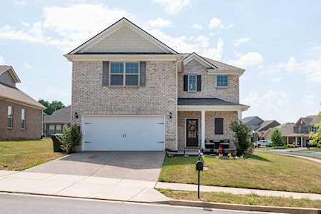 392 Blackthorn Ln Gallatin, TN 37066