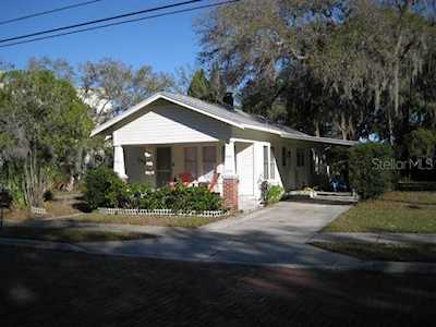 154 Read St Tarpon Springs, FL 34689