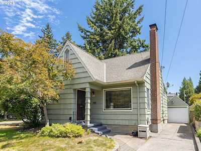 2726 NE 31st Ave Portland, OR 97212