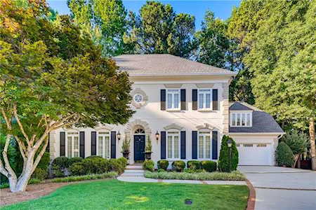 5480 Coburn Ct Dunwoody, GA 30338