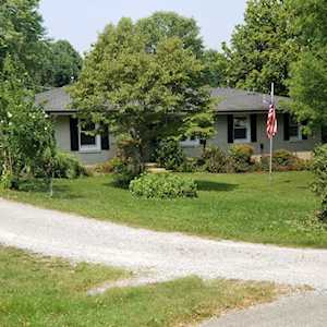 114 Mulberry Dr Lafayette, TN 37083