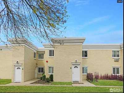 6 Lake Avenue East Brunswick, NJ 08816