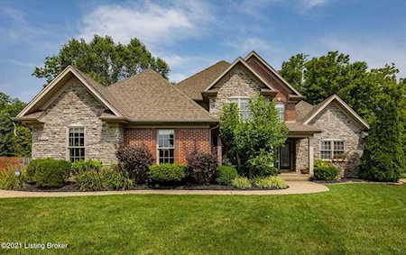 15800 Northville Pl Louisville, KY 40245