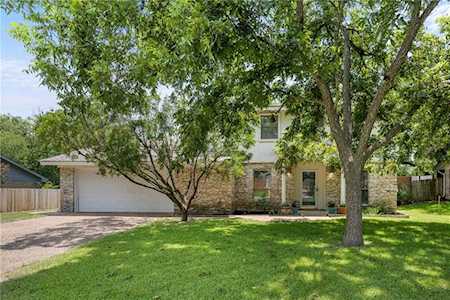 9103 Comburg DR Austin, TX 78748