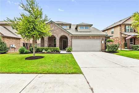 1213 Daylily LOOP Georgetown, TX 78626