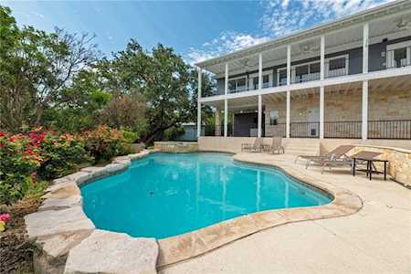 22401 Briarview DR Spicewood, TX 78669