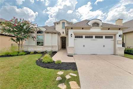 272 Wellington DR Austin, TX 78737